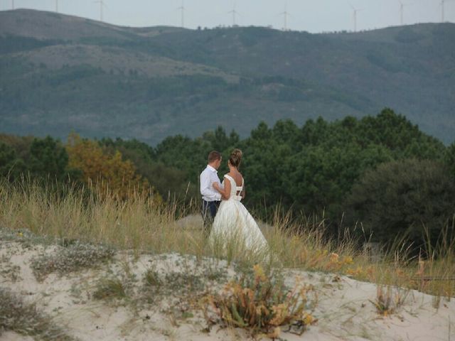 La boda de Daniel y Sabela en Noia, A Coruña 33