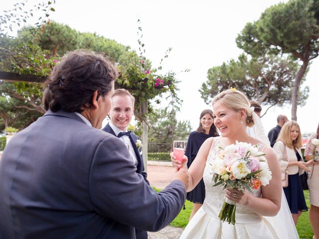 La boda de Raphael y Christina en Sant Vicenç De Montalt, Barcelona 38