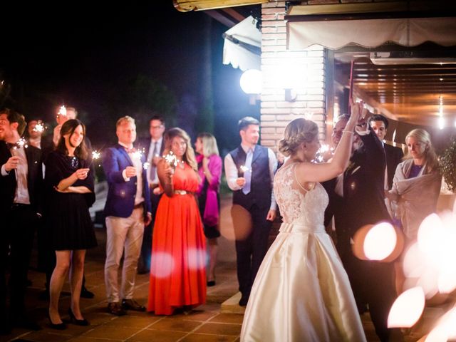 La boda de Raphael y Christina en Sant Vicenç De Montalt, Barcelona 65