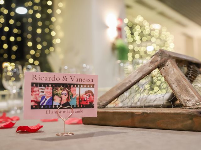 La boda de Ricardo  y Vanessa en Collado Villalba, Madrid 10