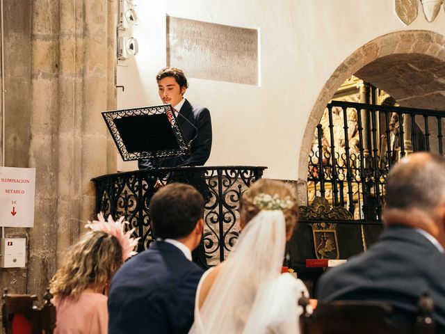 La boda de Dani y Rocío en La Franca, Asturias 32