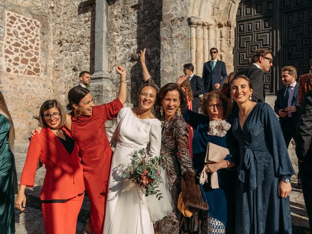 La boda de Dani y Rocío en La Franca, Asturias 47