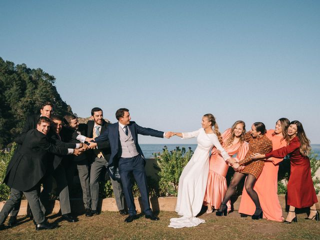 La boda de Dani y Rocío en La Franca, Asturias 2