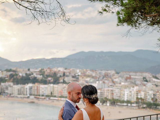 La boda de Charlote y Dominic en Blanes, Girona 36