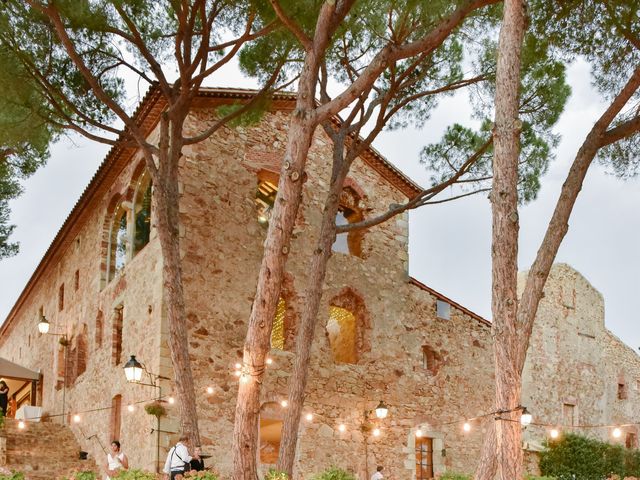 La boda de Charlote y Dominic en Blanes, Girona 54