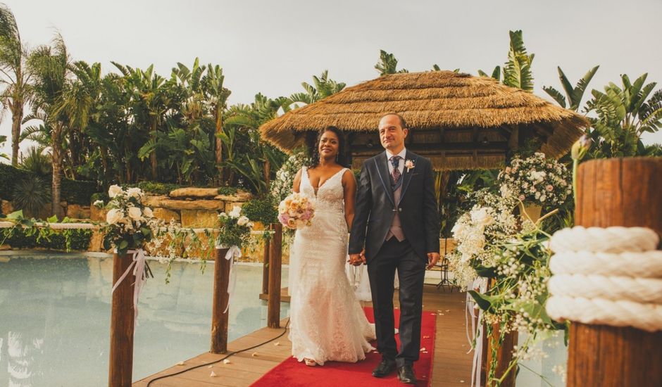 La boda de Javi y Yami en El Puig, Valencia