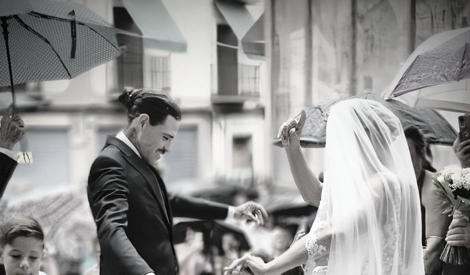 La boda de Javier y Marta  en Maracena, Granada