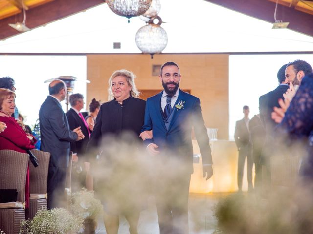 La boda de Ricardo y Veronica en Cembranos, León 27