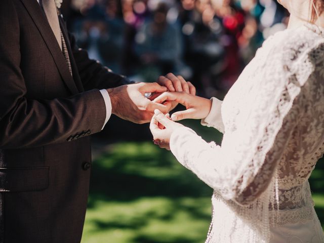 La boda de Fernando y Laura en Torremocha Del Jarama, Madrid 40