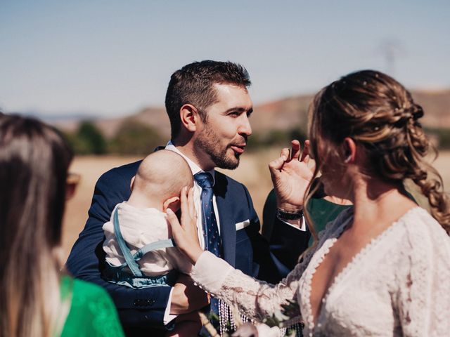 La boda de Fernando y Laura en Torremocha Del Jarama, Madrid 46