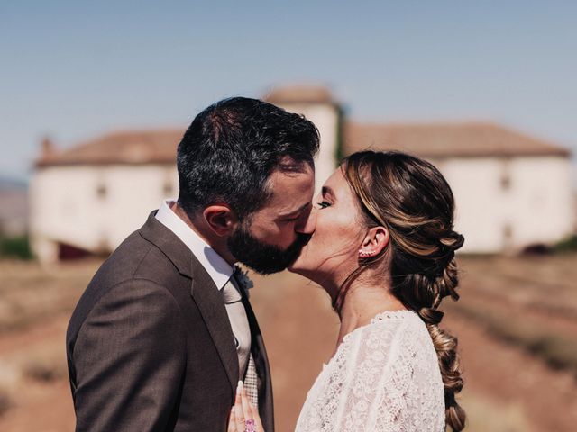 La boda de Fernando y Laura en Torremocha Del Jarama, Madrid 68