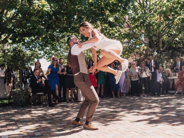 La boda de Fernando y Laura en Torremocha Del Jarama, Madrid 81