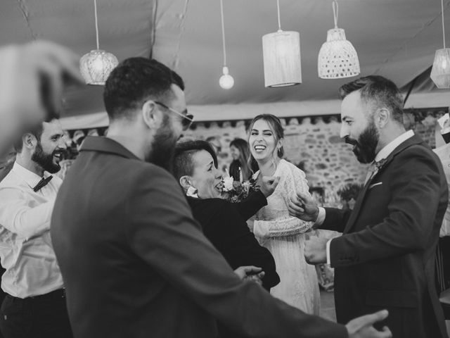 La boda de Fernando y Laura en Torremocha Del Jarama, Madrid 95