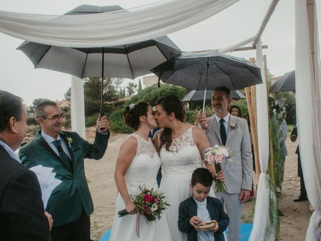 La boda de Nuria y Amanda en L&apos; Ametlla De Mar, Tarragona 23