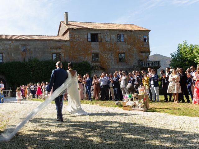 La boda de José y Betty en A Pobra Do Caramiñal, A Coruña 18