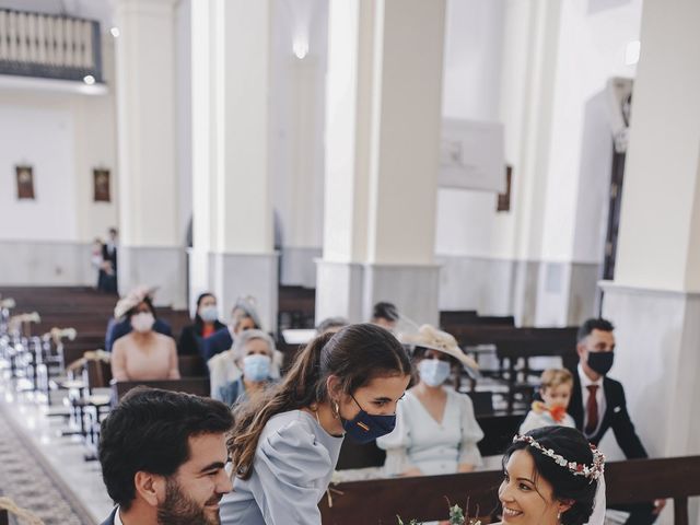 La boda de María y Santi en Oliva De La Frontera, Badajoz 52