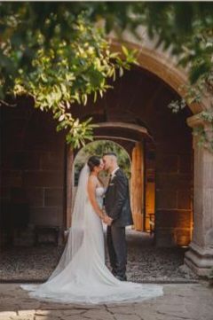 La boda de Carlos Domínguez Pedroche  y Gloria Cárdenas Torres  en Sant Fruitos De Bages, Barcelona 7