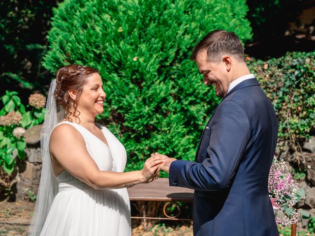 La boda de Llluis y Soraya en Olot, Girona 20