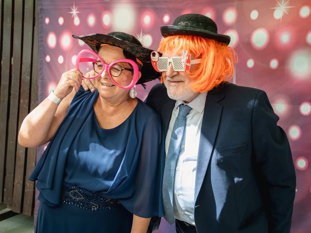 La boda de Llluis y Soraya en Olot, Girona 36