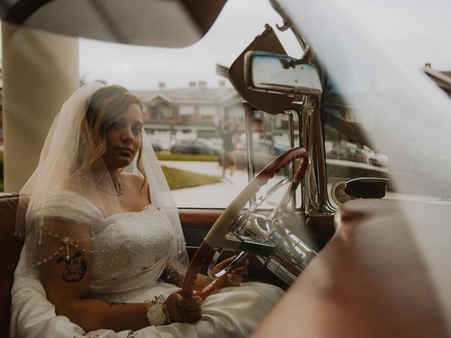 La boda de Borja  y Vidalys  en Avilés, Asturias 3