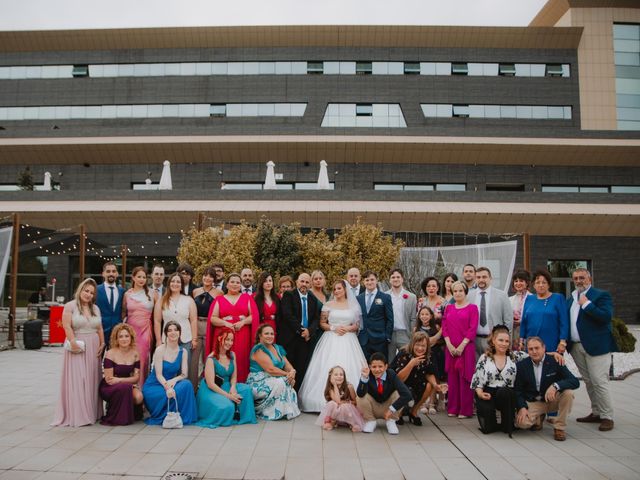 La boda de Borja  y Vidalys  en Avilés, Asturias 8