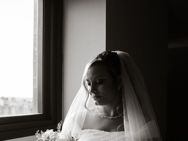 La boda de Borja  y Vidalys  en Avilés, Asturias 9