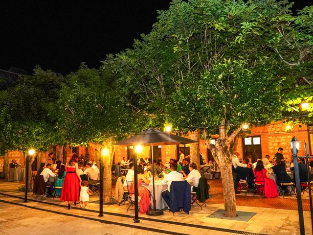 La boda de Rubén y Aroa en Chinchon, Madrid 68