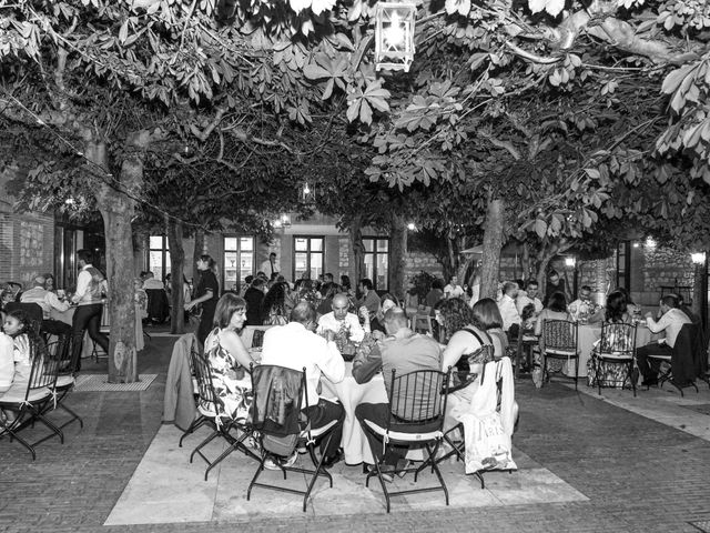 La boda de Rubén y Aroa en Chinchon, Madrid 69