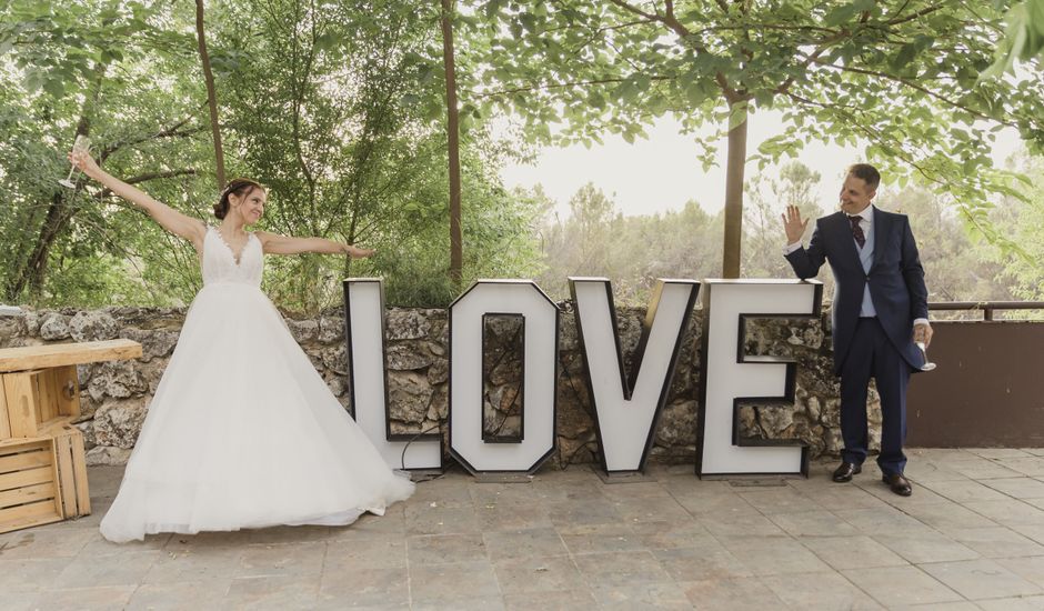 La boda de Víctor  y Miriam  en Villalbilla, Madrid