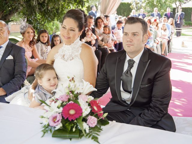 La boda de Cristobal y Ángeles en Alhaurin De La Torre, Málaga 2
