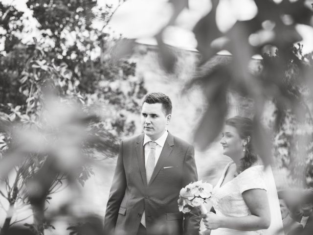 La boda de Borja y Adriana en Gorraiz, Navarra 20