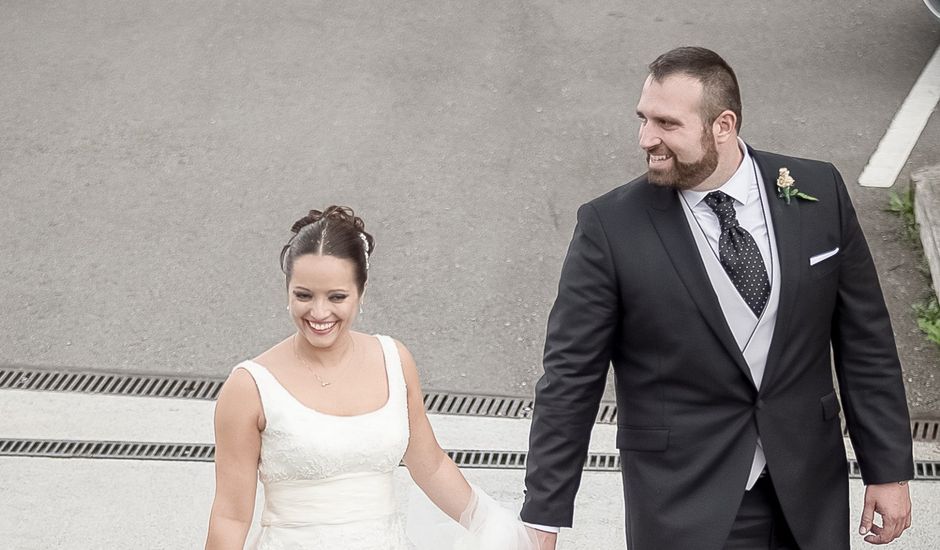 La boda de Claudio  y María  en Posada De Llanera, Asturias