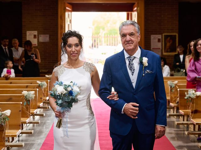 La boda de Isabel y David en Alcalá De Henares, Madrid 21