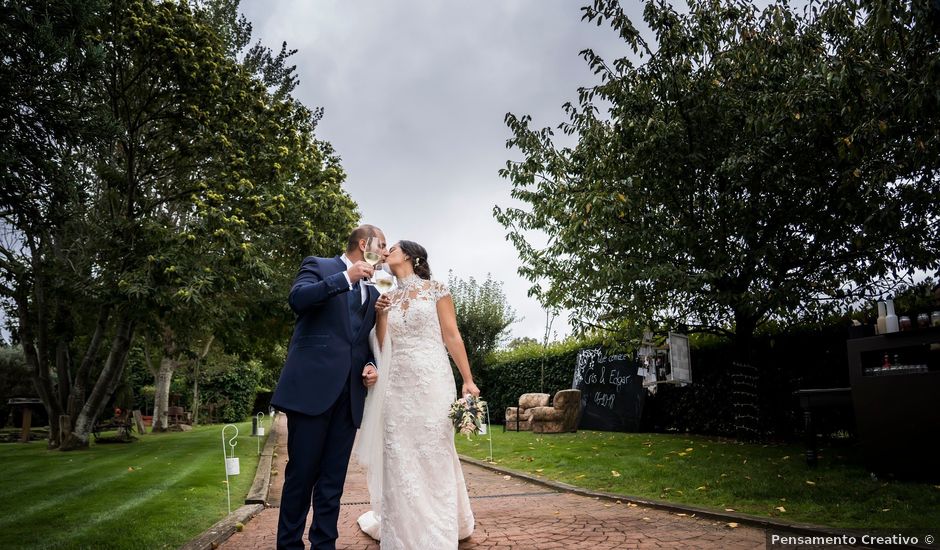 La boda de Edgar y Cristina en Chantada (Santa Marina), Lugo