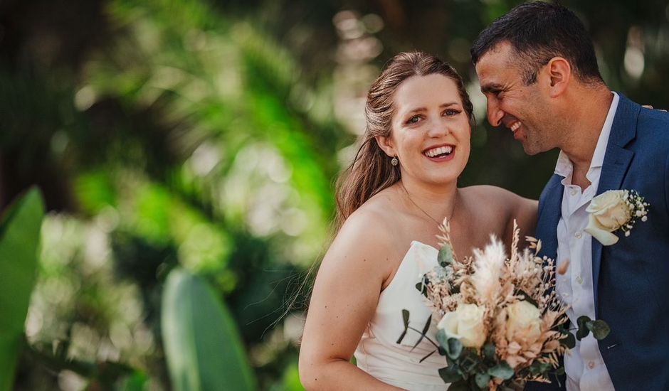 La boda de Luciano y Angeles en Sant Feliu De Llobregat, Barcelona