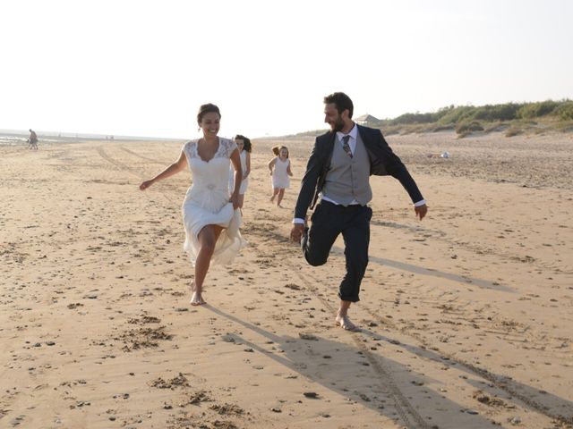 La boda de Luisete y Eva en Sanlucar De Barrameda, Cádiz 33