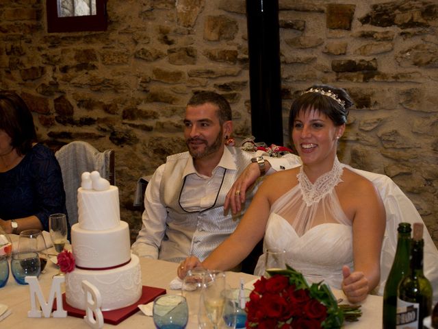 La boda de Miguel Ángel  y Beatriz en Vitoria-gasteiz, Álava 34