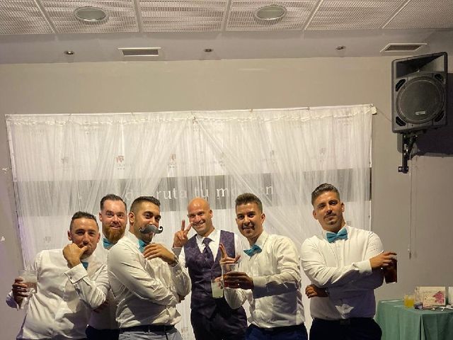 La boda de Miguel  y Cynthia en Fuengirola, Málaga 15