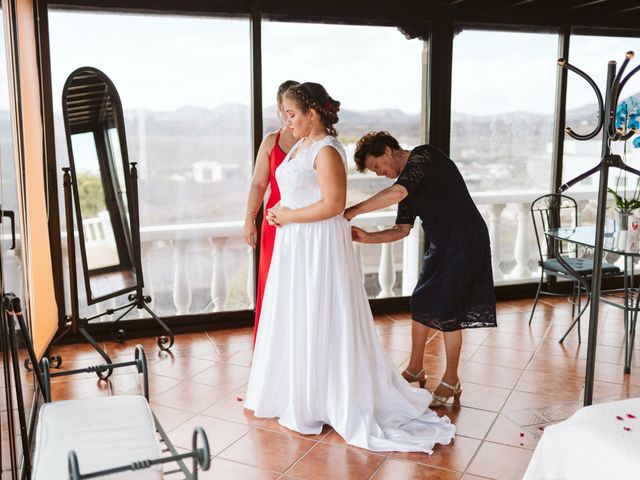 La boda de Raúl y Davinia en Arrieta, Las Palmas 16