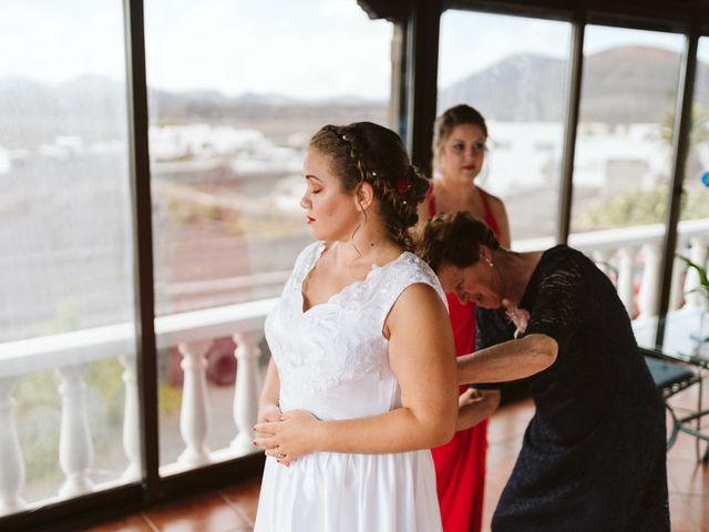 La boda de Raúl y Davinia en Arrieta, Las Palmas 17