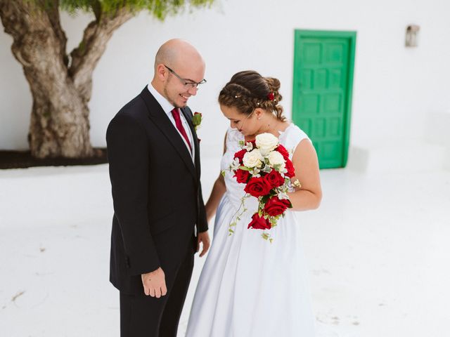 La boda de Raúl y Davinia en Arrieta, Las Palmas 24