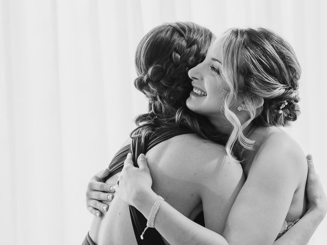 La boda de Juanan y Laura en Villalbilla, Madrid 48