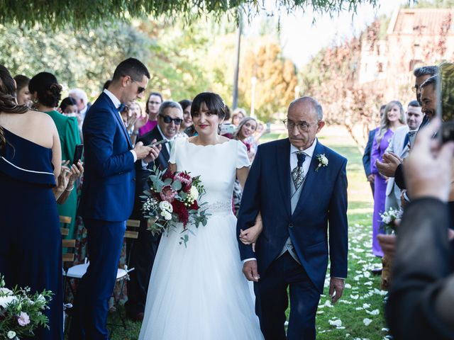 La boda de Carlos y Alba en Bellvis, Lleida 36