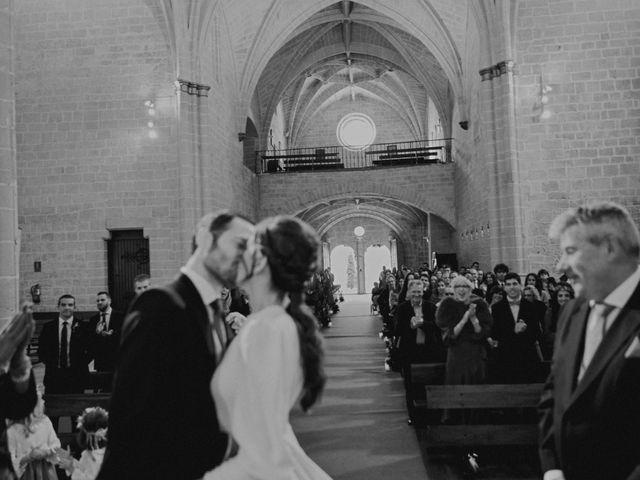 La boda de Alfonso y Ania en Santa Gadea Del Cid, Burgos 68