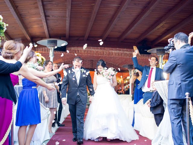 La boda de Jose y Silvia en Alcalá De Henares, Madrid 23