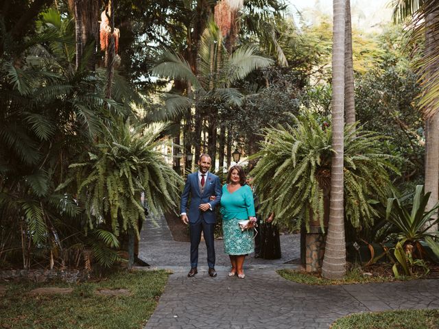 La boda de Carlos y Nacho en Las Palmas De Gran Canaria, Las Palmas 30