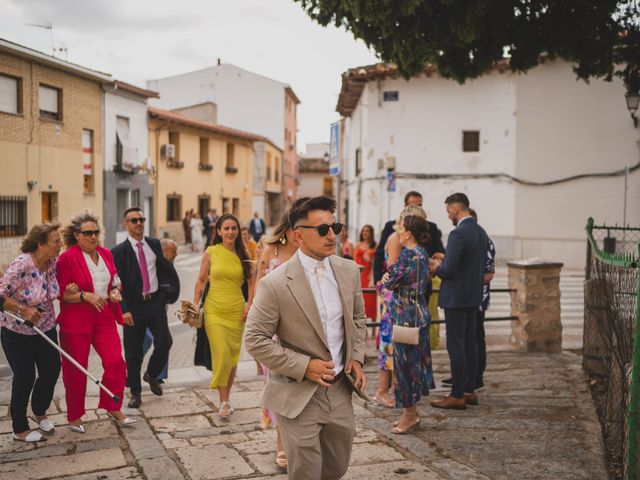 La boda de Jose Ramón y Estefanía en Talamanca Del Jarama, Madrid 68