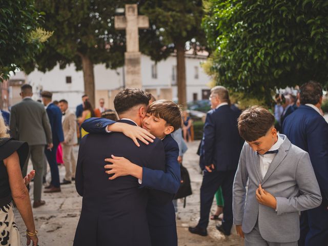 La boda de Jose Ramón y Estefanía en Talamanca Del Jarama, Madrid 87