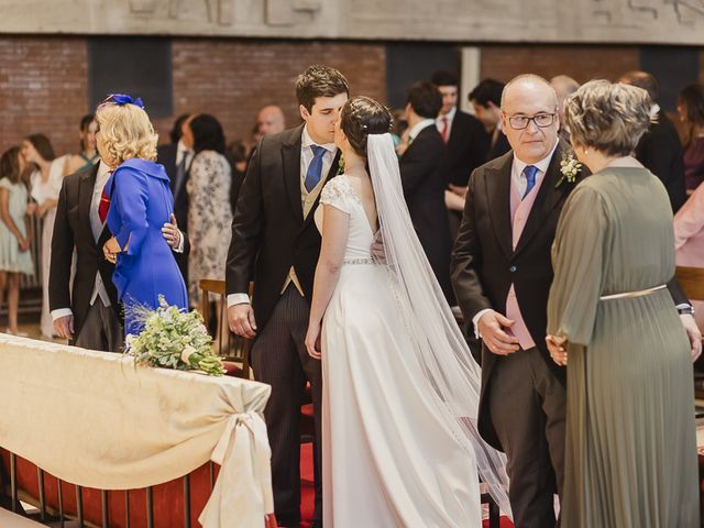 La boda de Nacho y María en Villalbilla, Madrid 88