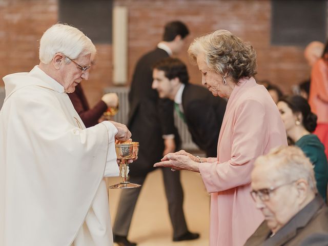 La boda de Nacho y María en Villalbilla, Madrid 89